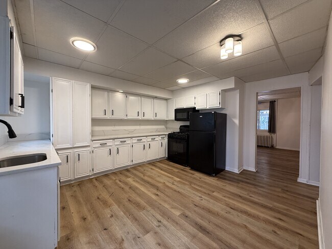 Foto del edificio - 5225 Keystone St