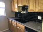 Primary Photo - 200 Croton Ave