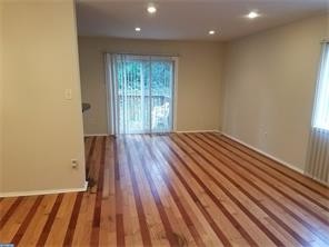 Building Photo - 9310 Jamison Ave