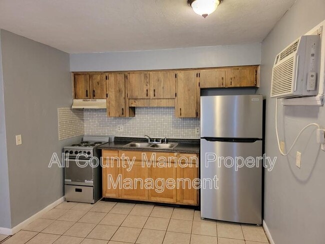 Building Photo - 2765 NE 48th Ct
