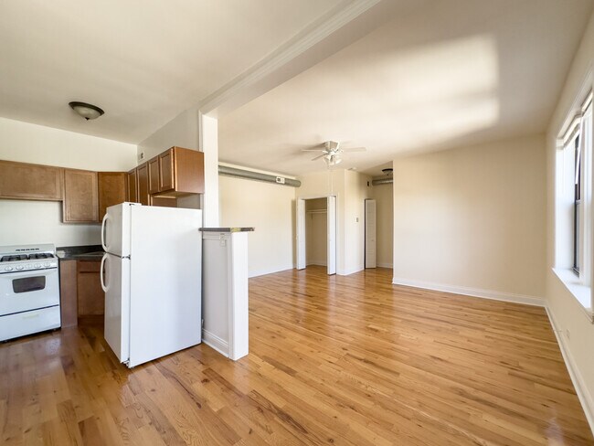 Foto del edificio - 385 Park Ave