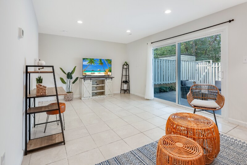 Foto principal - 428 Reneau Way