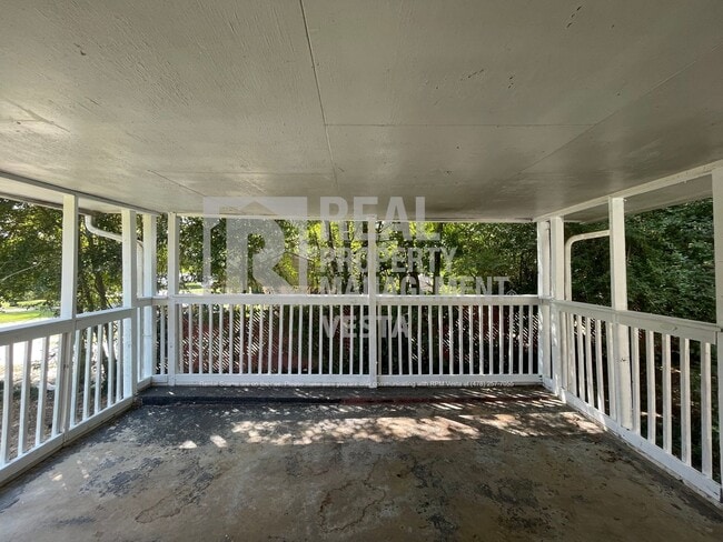 Building Photo - 3827 Travis Blvd