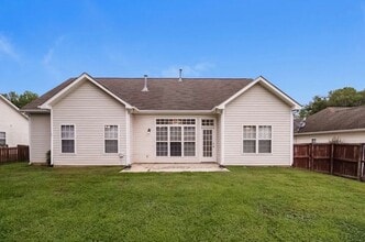 Building Photo - 132 Sweetmartha Dr