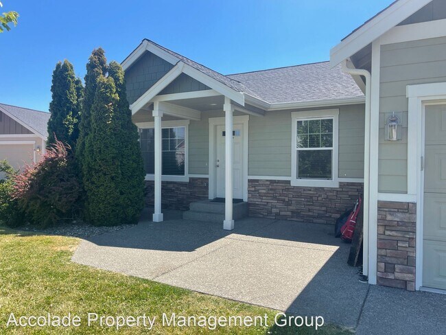 Foto del edificio - 4 br, 2 bath House - 208 West Hailey Court