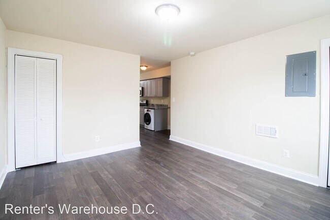 Foto del edificio - 1 br, 1 bath House - 1253 16th St NE #B