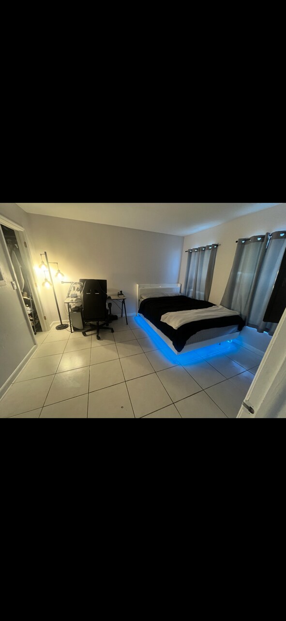 Foto del edificio - 150 Santa Clara Dr