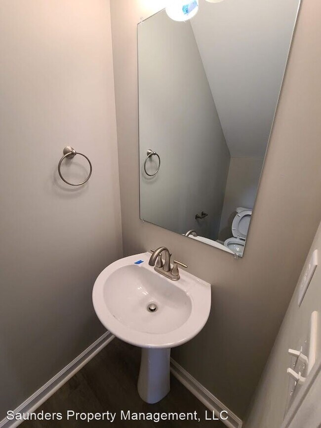 Foto del edificio - 4 br, 2.5 bath House - 1338 Bretton St