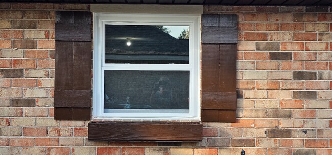 Foto del edificio - 915 Sharon St