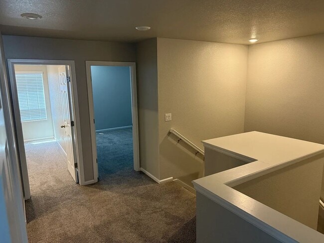 Foto del edificio - 745 N Tempe St