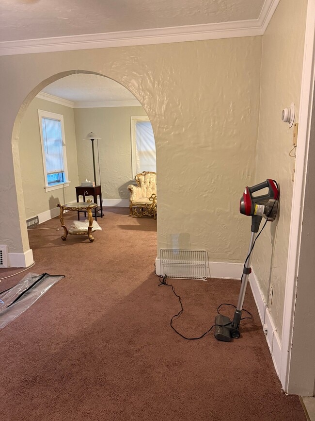 Photo - 3558 Strathavon Rd (Shaker Heights, OH) Apartment