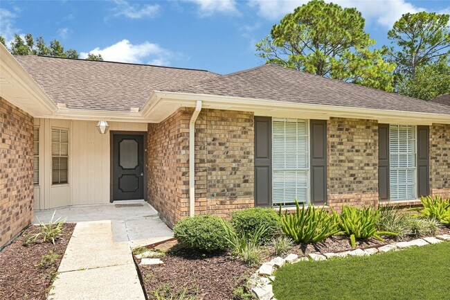 Foto del edificio - 522 Country Ln