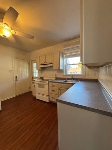 Building Photo - 674 E Washington St