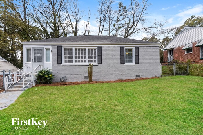 Foto principal - 1810 Oakmont Dr NW