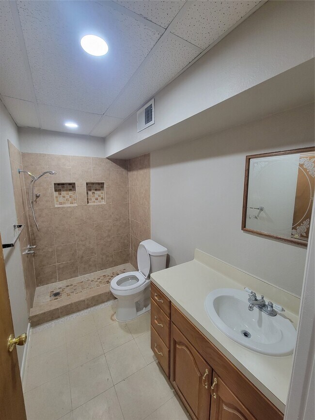 Foto del edificio - 12600 La Riviera Dr