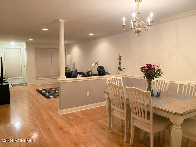 Building Photo - 73 Ironwood Ct