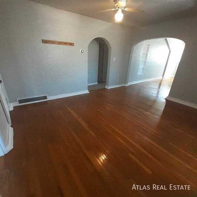 Foto del edificio - 1516 N Cascade Ave