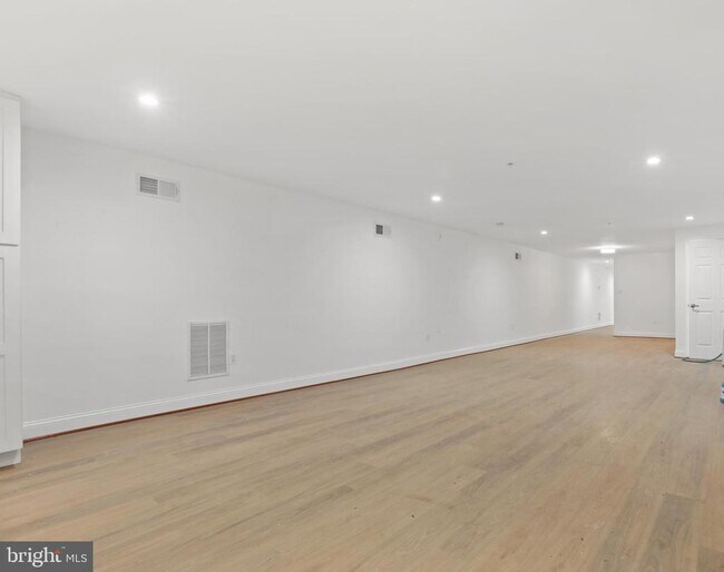 Foto del edificio - 812 Park Ave