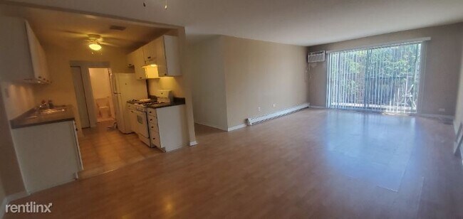 Building Photo - 8905 Knight Ave