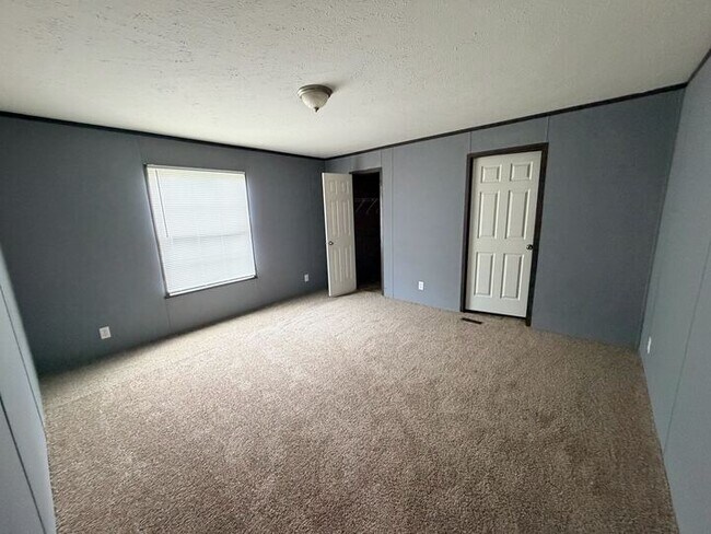 Foto del edificio - 76 E U.S. Hwy 6