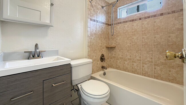 Foto del edificio - 859 47th St