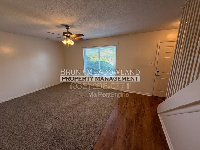 Photo - 3607 Lark Cir Townhome