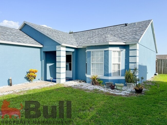 Building Photo - 3824 Kyle Dr