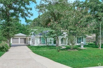 Building Photo - 24411 Pine Canyon Dr