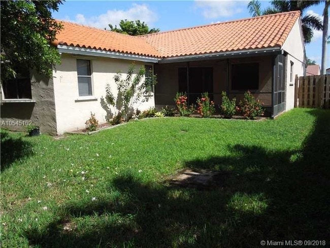 Building Photo - 15510 Gauntlet Hall Manor