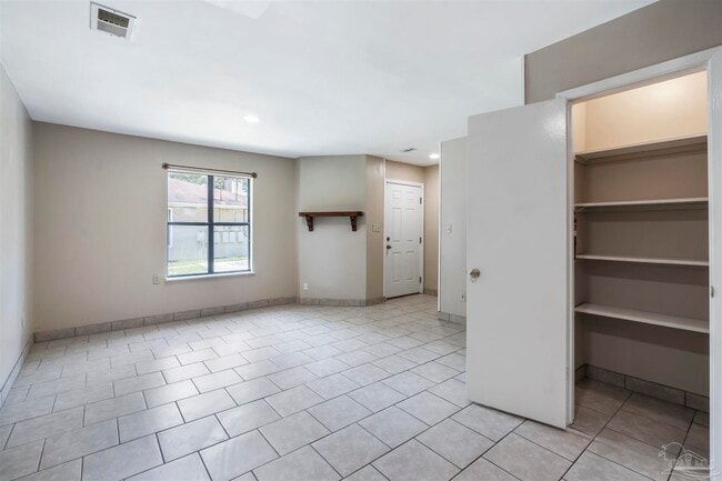 Building Photo - 6366 W Fairfield Dr