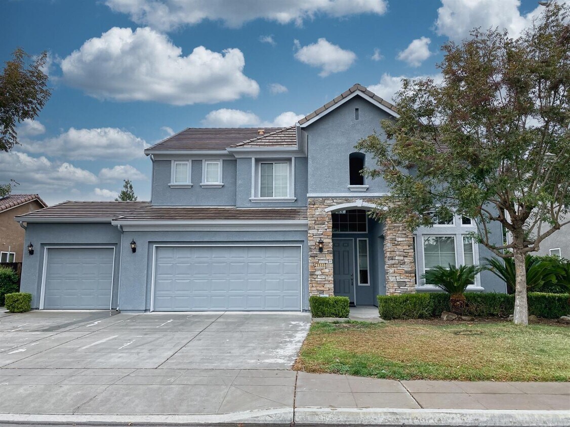 2933 Finchwood Ave, Clovis, CA 93611 House Rental in Clovis, CA