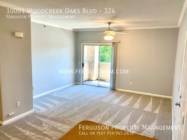 Foto del edificio - Move In Ready Condo in Roseville with Atta...