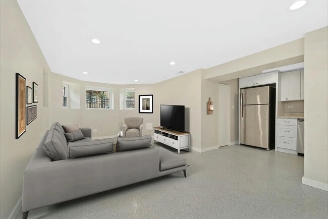 Foto del edificio - 1343 W Foster Ave
