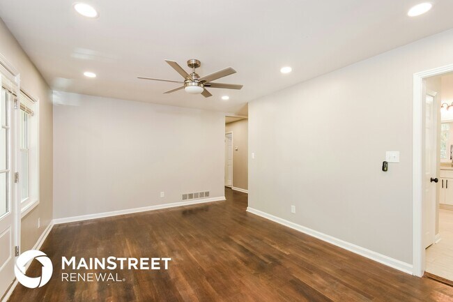 Foto del edificio - 983 Overbrook Cir