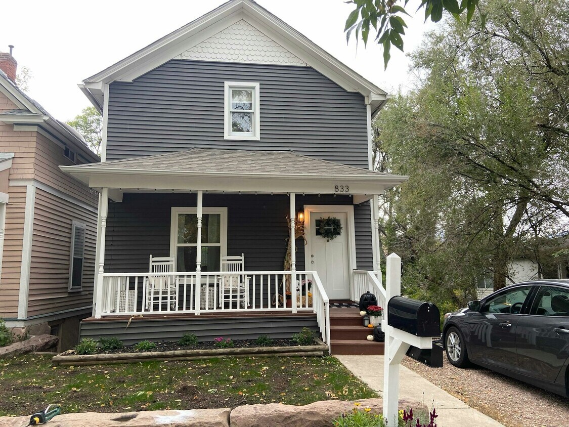 Photo - 833 East Kiowa Street, Unit B