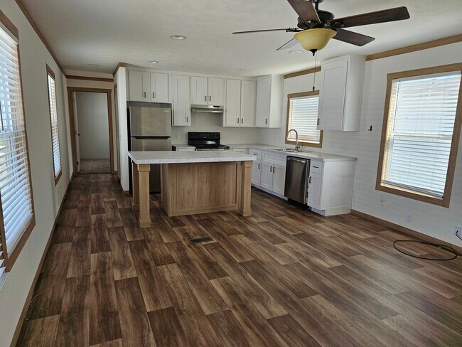 Foto del edificio - 2101 SW 38th St