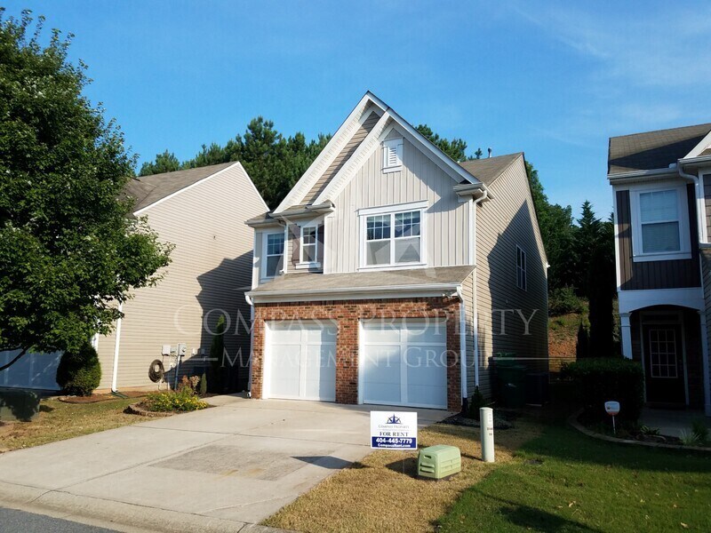 Primary Photo - 742 Mountain Laurel Dr
