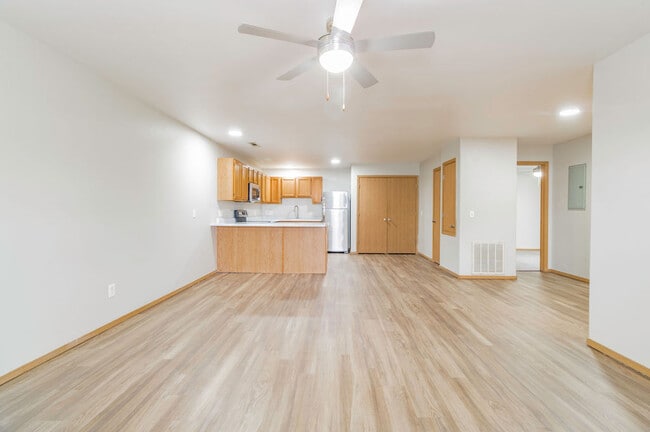 2 habitaciones, 2 baños, parcialmente renovado, 1000 pies cuadrados - The Ridges at Bentonville