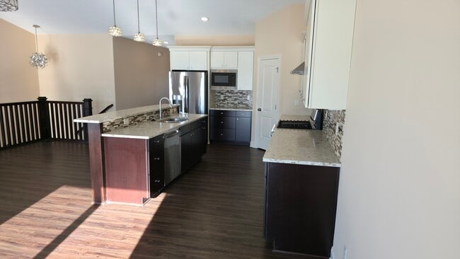 Kitchen - 1317 NE 51st St