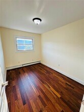 Building Photo - 1-85 Beach 61st St