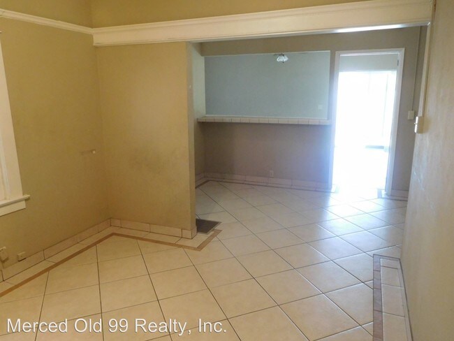Foto del edificio - 3 br, 2 bath House - 17 E Main St