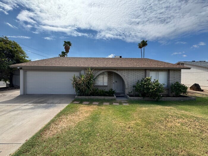 North Phoenix 3br House - North Phoenix 3br House