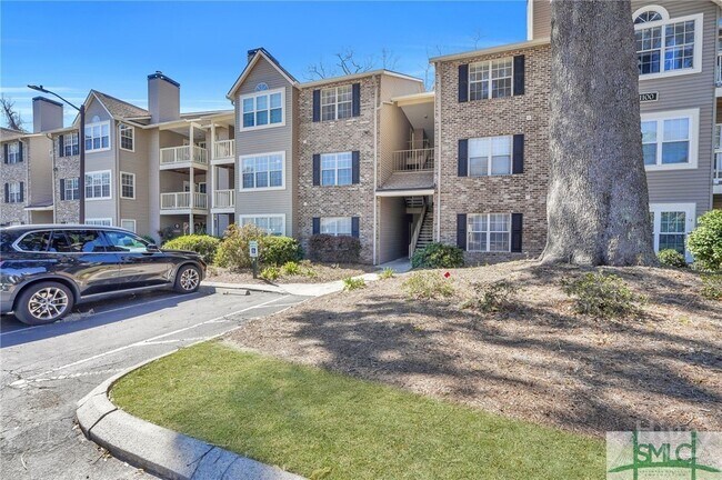 Foto del edificio - 12300 Apache Ave