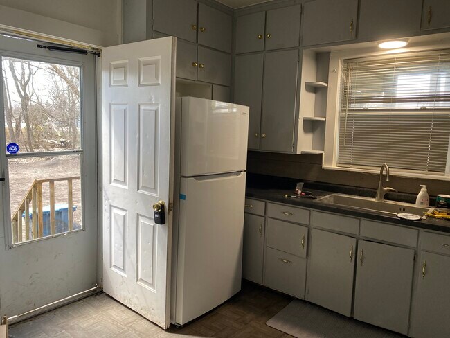 Foto del edificio - 99 S Washington St