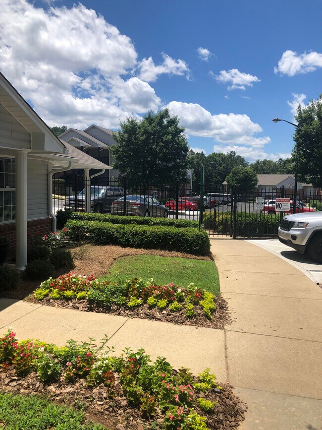 Springview Apartments in Atlanta, GA