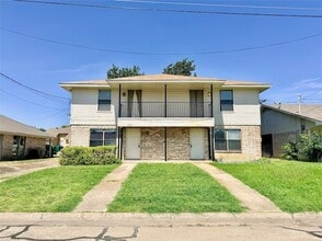 Building Photo - 3311 Fallmeadow St