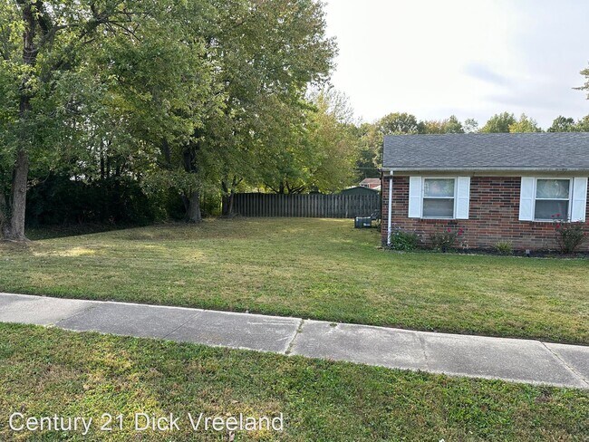 Foto del edificio - 4 br, 1.5 bath House - 5800 Larkgrove Dr.