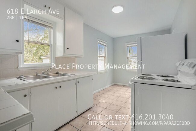 Building Photo - 618 East Larch - 2 Bed/1 Bath Single Famil...