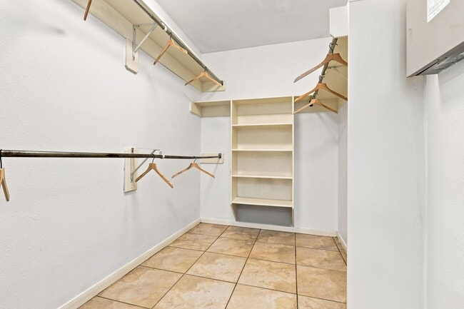 Building Photo - 11714 Early Mist Ct