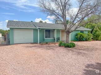 Building Photo - 1031 S Monte Tesoro Dr